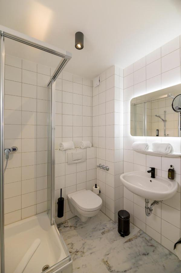 Nikii City Hotel Leverkusen Buitenkant foto