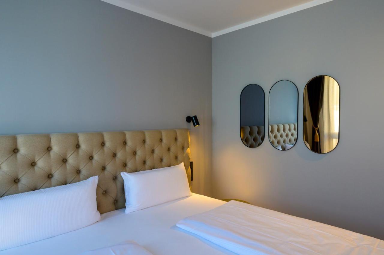 Nikii City Hotel Leverkusen Buitenkant foto