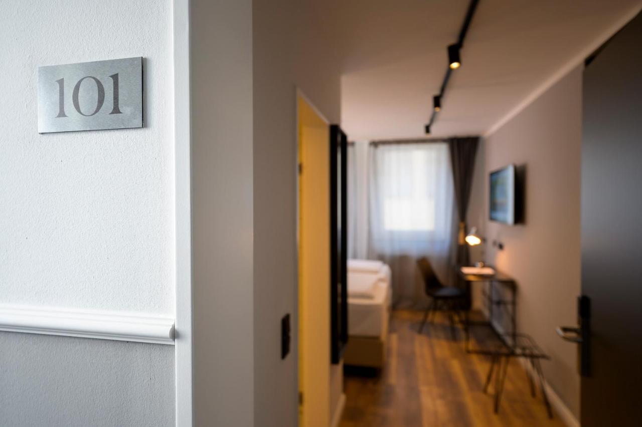 Nikii City Hotel Leverkusen Buitenkant foto