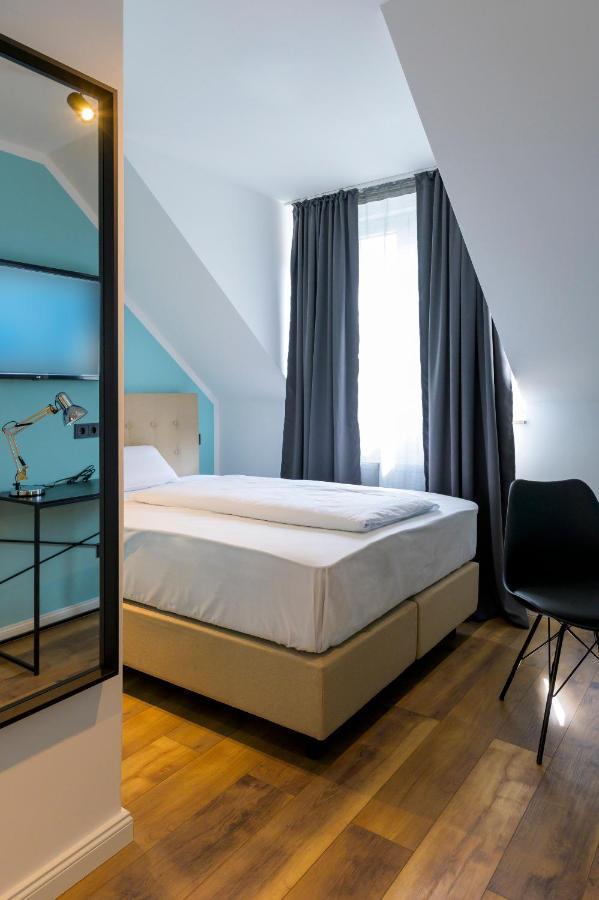 Nikii City Hotel Leverkusen Buitenkant foto