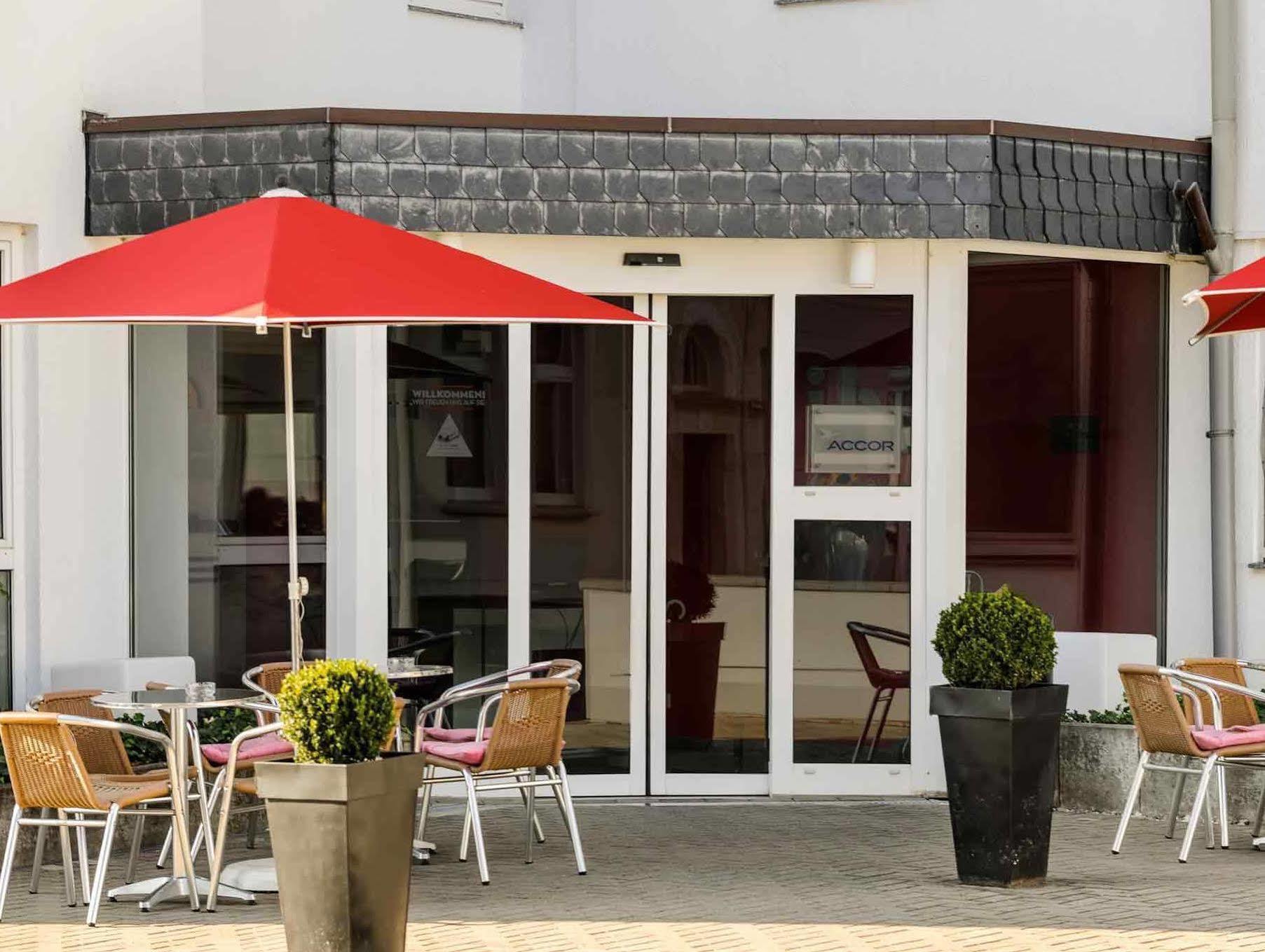 Nikii City Hotel Leverkusen Buitenkant foto
